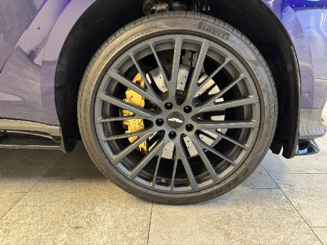 ASTON MARTIN DBX 2023 Image 43