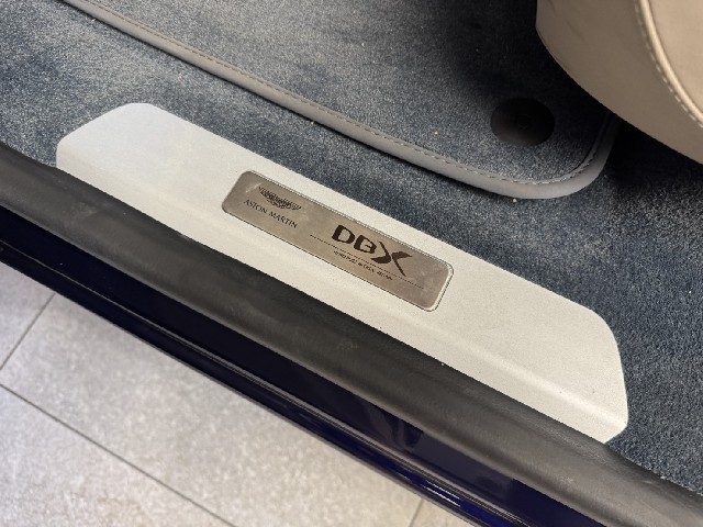 ASTON MARTIN DBX 2023 Image 61