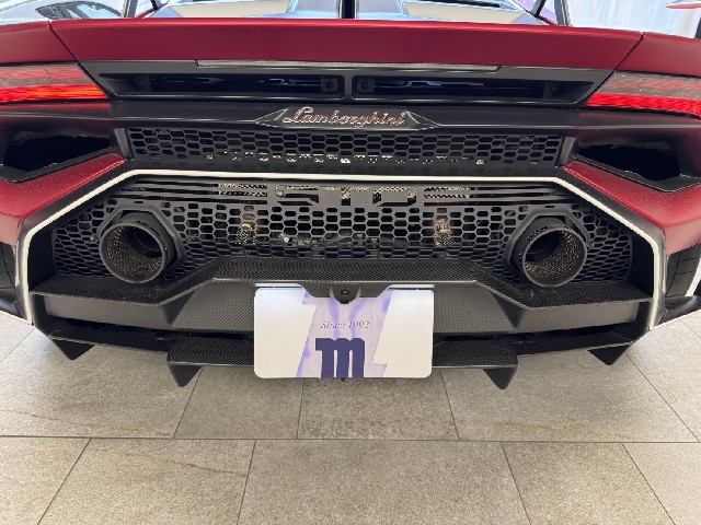 LAMBORGHINI HURACAN 2023 Image 26