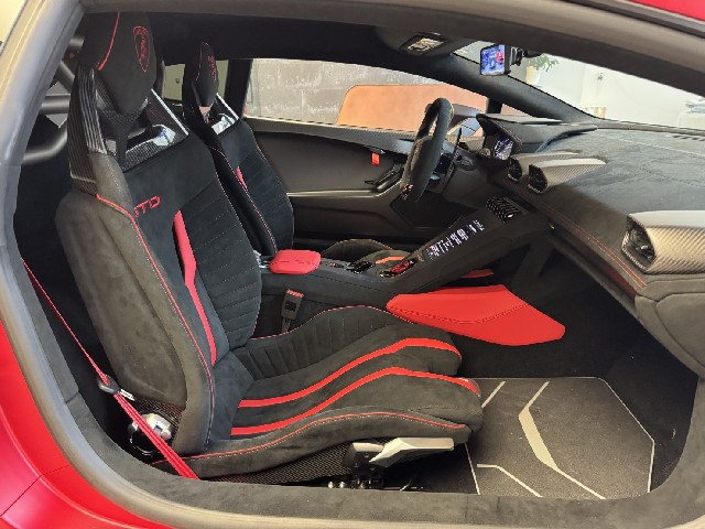 LAMBORGHINI HURACAN 2023 Image 40