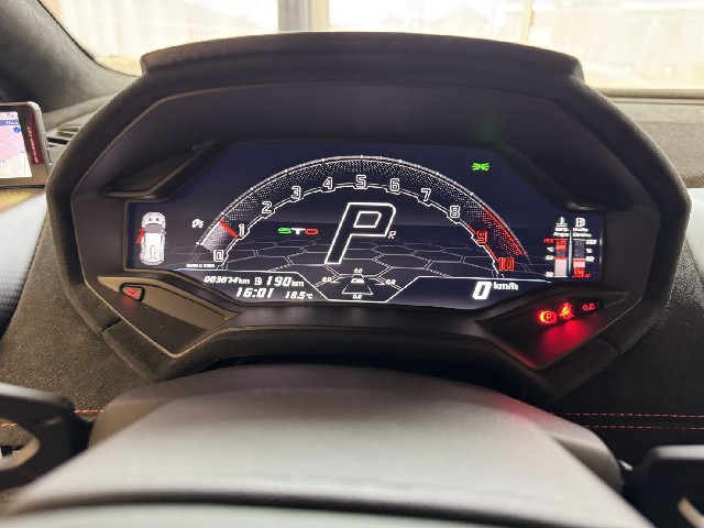 LAMBORGHINI HURACAN 2023 Image 52