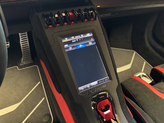 LAMBORGHINI HURACAN 2023 Image 54