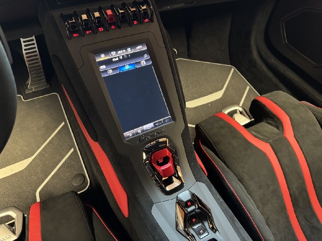 LAMBORGHINI HURACAN 2023 Image 55