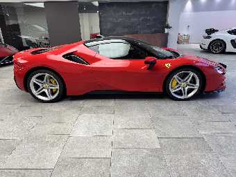 FERRARI SF90 STRADALE 2022 Image 4