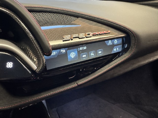 FERRARI SF90 STRADALE 2022 Image 47