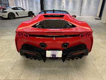 FERRARI SF90 STRADALE 2022 Image 6