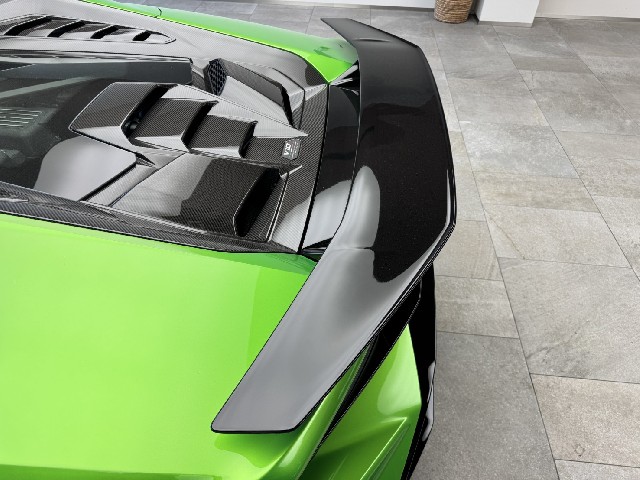 LAMBORGHINI HURACAN 2024 Image 19