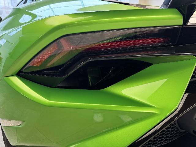LAMBORGHINI HURACAN 2024 Image 20