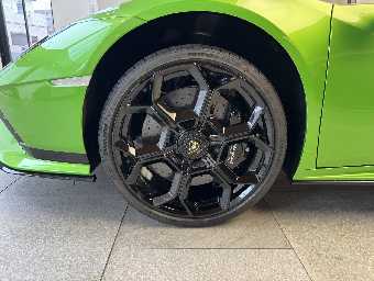 LAMBORGHINI HURACAN 2024 Image 19