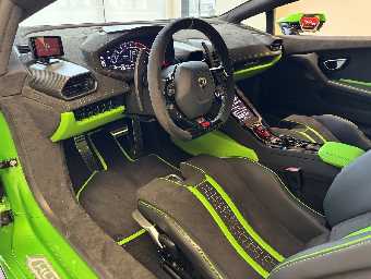 LAMBORGHINI HURACAN 2024 Image 23