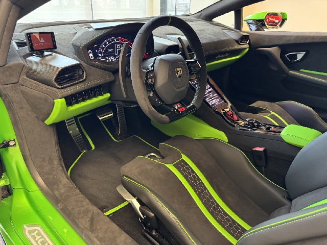 LAMBORGHINI HURACAN 2024 Image 29