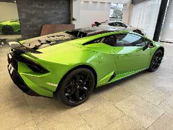 LAMBORGHINI HURACAN 2024 Image 5