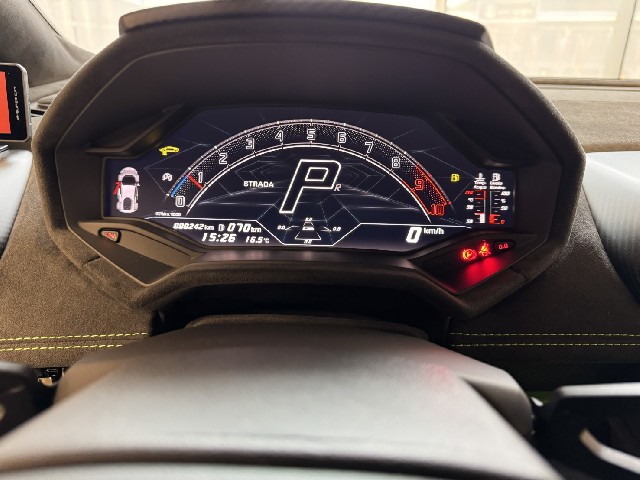 LAMBORGHINI HURACAN 2024 Image 46
