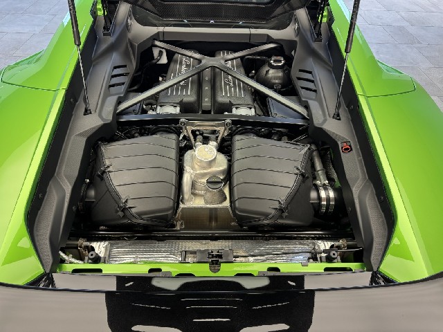 LAMBORGHINI HURACAN 2024 Image 55