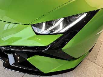 LAMBORGHINI HURACAN 2024 Image 9