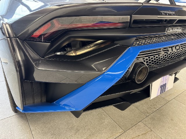 LAMBORGHINI HURACAN 2021 Image 31