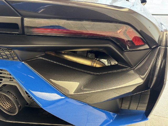 LAMBORGHINI HURACAN 2021 Image 33
