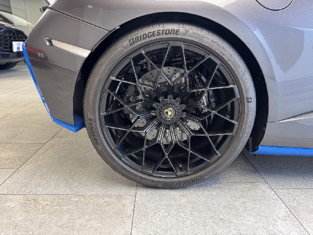 LAMBORGHINI HURACAN 2021 Image 37