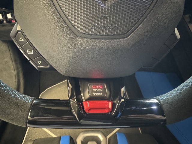 LAMBORGHINI HURACAN 2021 Image 43