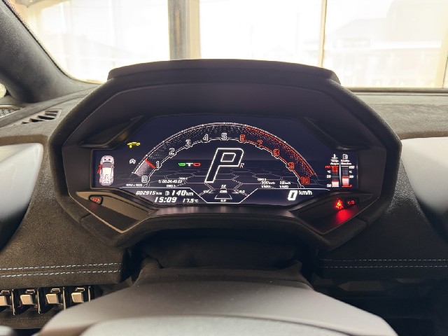 LAMBORGHINI HURACAN 2021 Image 46