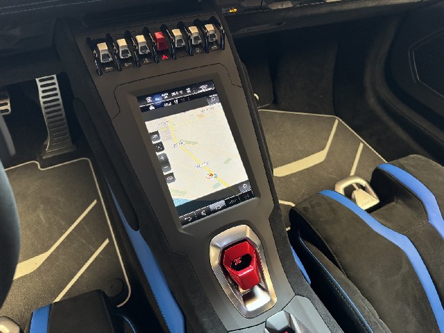 LAMBORGHINI HURACAN 2021 Image 47