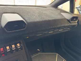 LAMBORGHINI HURACAN 2021 Image 46