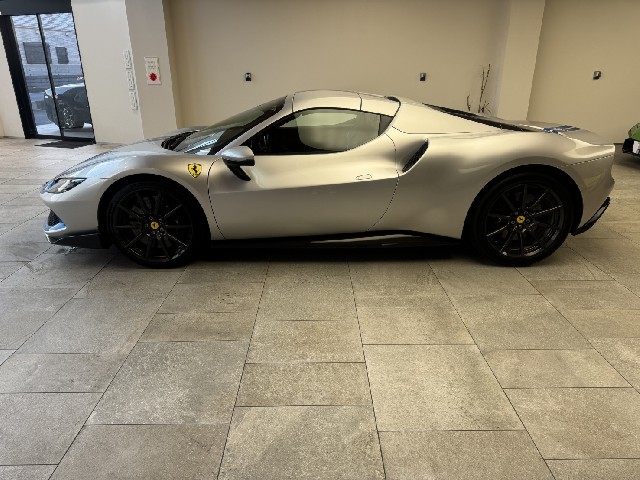 FERRARI 296GTS 2023 Image 21