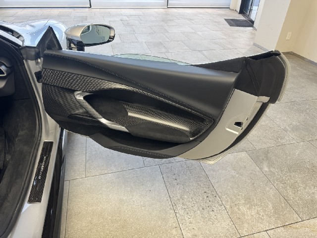 FERRARI 296GTS 2023 Image 29