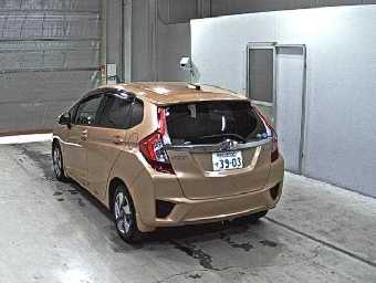 HONDA FIT HYBRID 2014 Image 2