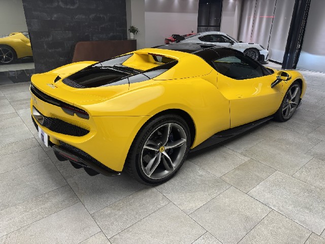 FERRARI 296GTS 2024 Image 19