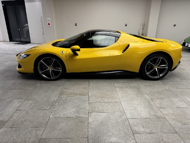 FERRARI 296GTS 2024 Image 22