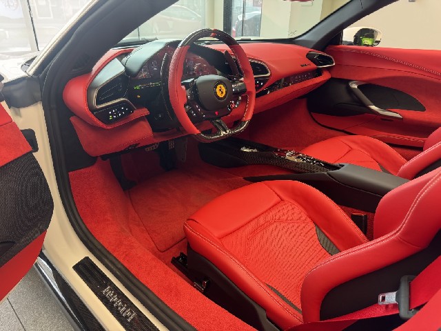 FERRARI 296GTS 2025 Image 23