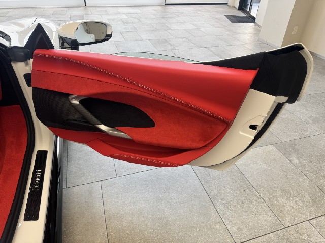 FERRARI 296GTS 2025 Image 30