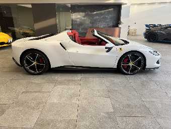 FERRARI 296GTS 2025 Image 4