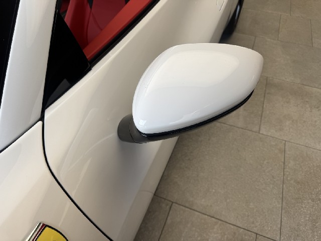 FERRARI 296GTS 2025 Image 33