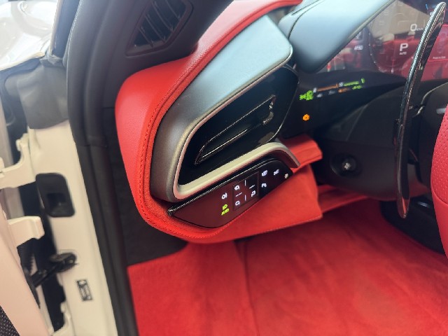 FERRARI 296GTS 2025 Image 44