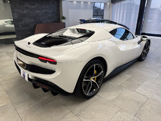 FERRARI 296GTS 2026 Image 19