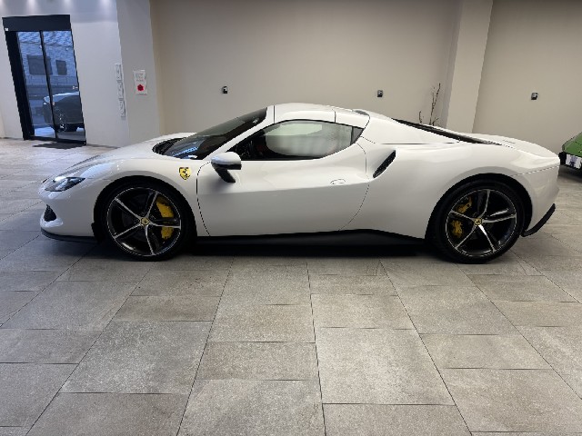 FERRARI 296GTS 2026 Image 22