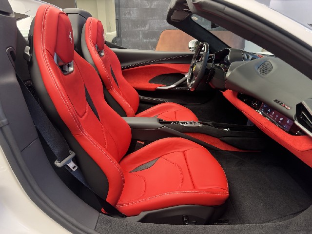 FERRARI 296GTS 2026 Image 28