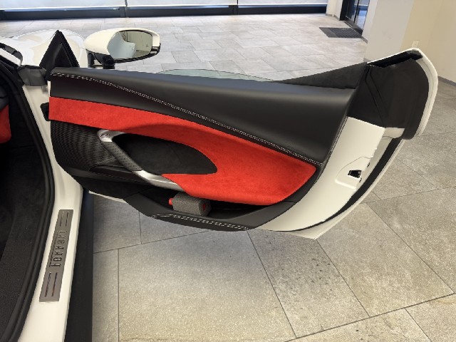 FERRARI 296GTS 2026 Image 30