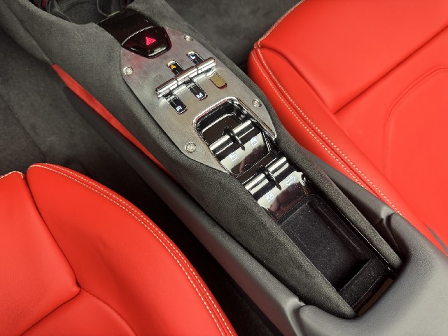 FERRARI 296GTS 2026 Image 55