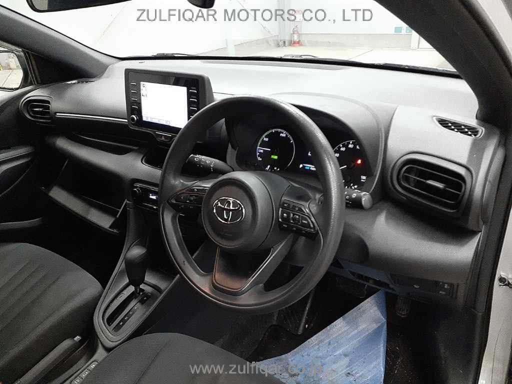 TOYOTA YARIS 2021 Image 7