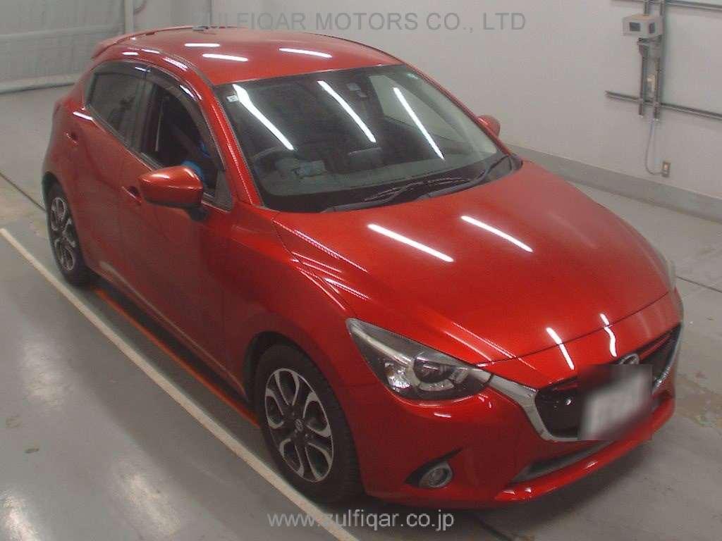 MAZDA DEMIO 2015 Image 5