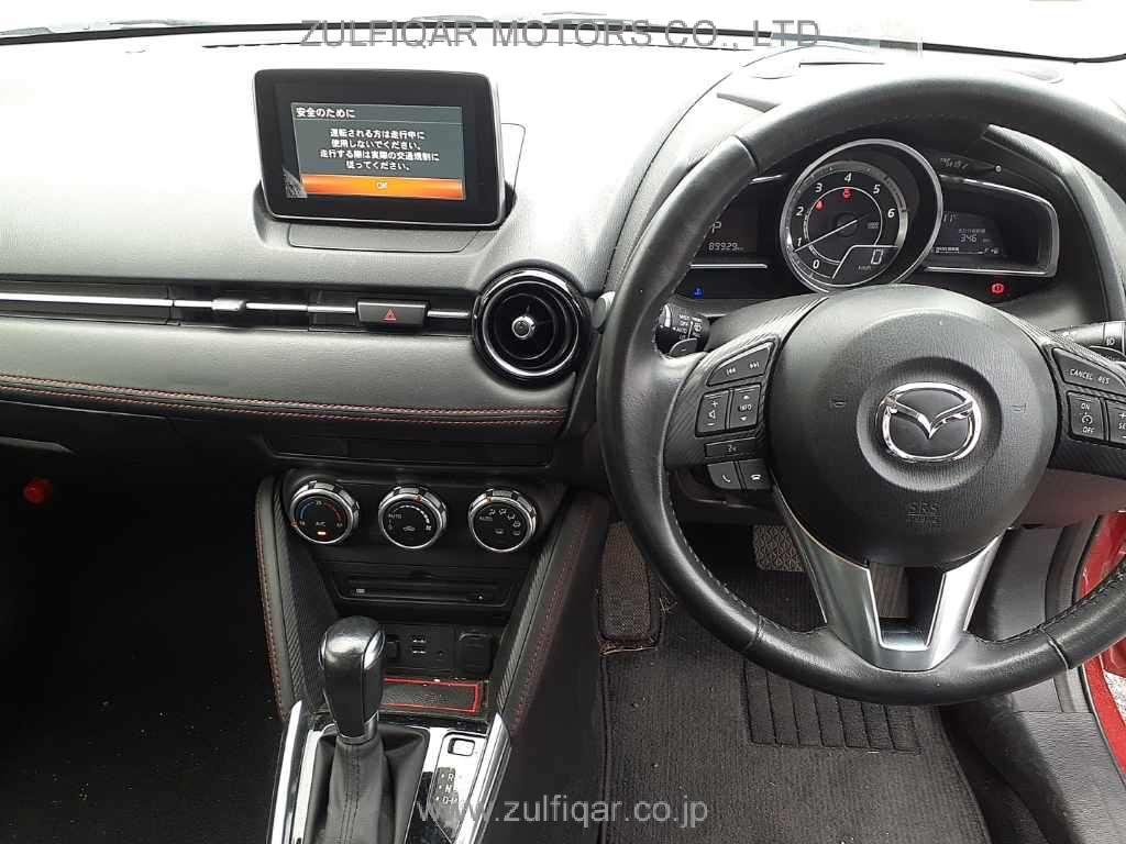 MAZDA DEMIO 2015 Image 9