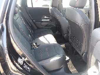MERCEDES BENZ GLA CLASS 2023 Image 14