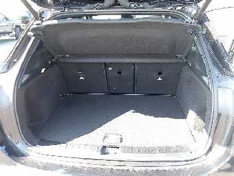 MERCEDES BENZ GLA CLASS 2023 Image 16