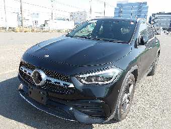 MERCEDES BENZ GLA CLASS 2023 Image 2