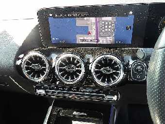 MERCEDES BENZ GLA CLASS 2023 Image 6