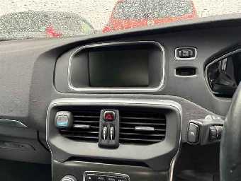 VOLVO V40 2014 Image 6