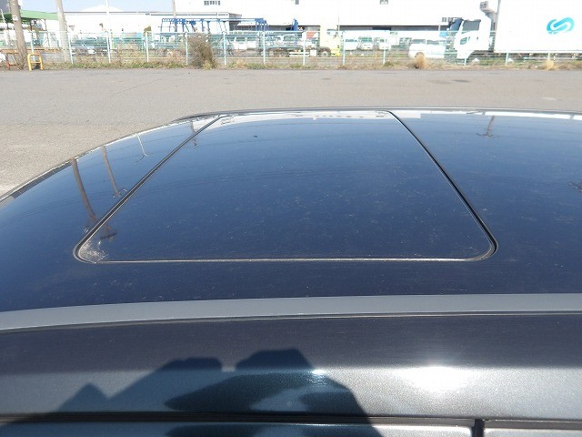 MERCEDES BENZ 190 CLASS 1986 Image 21